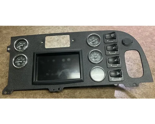 Dash Panel PETERBILT 384 HIGH MOUNTAIN HORSEPOWER