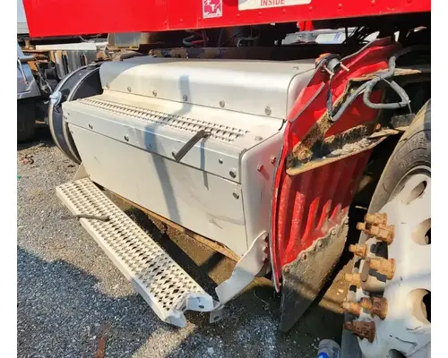 DPF (Diesel Particulate Filter) Peterbilt 384 Complete Recycling Group LLC