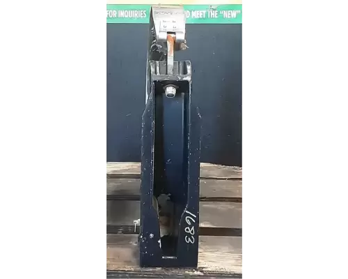 Peterbilt 384 Fuel Tank StrapHanger