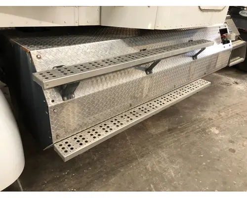 Peterbilt 384 Fuel Tank