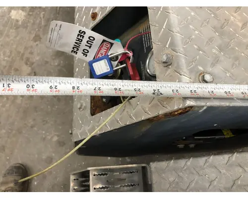 Peterbilt 384 Fuel Tank