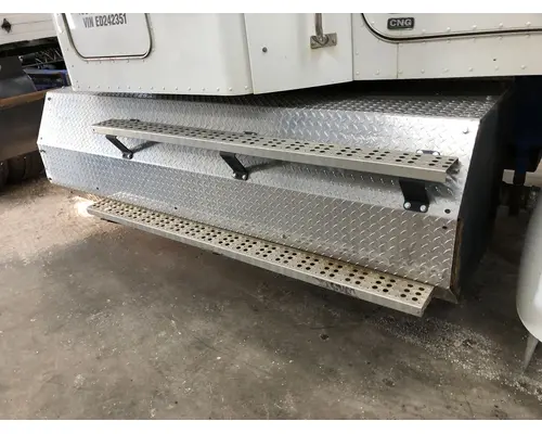 Peterbilt 384 Fuel Tank