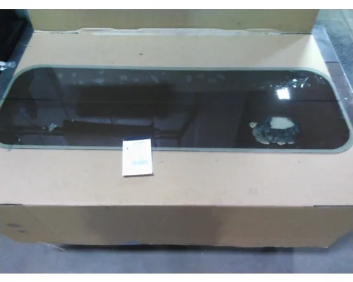 Back Glass PETERBILT 384 LKQ Geiger Truck Parts