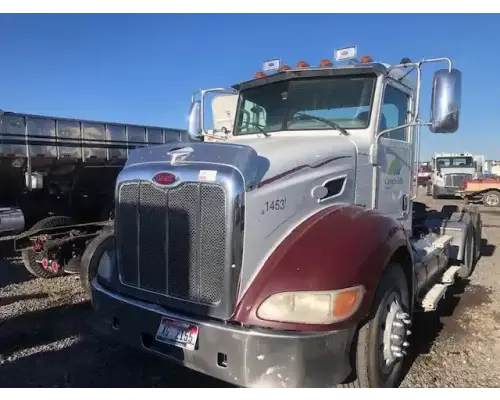 Peterbilt 384 Hood