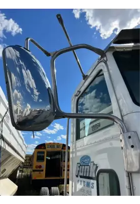 Peterbilt 384 Mirror (Side View)