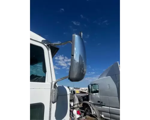 Peterbilt 384 Mirror (Side View)