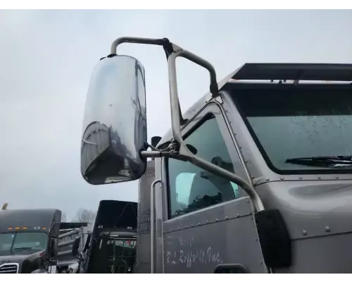 Peterbilt 384 Mirror (Side View)