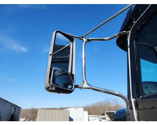 Mirror (Side View) Peterbilt 384 Complete Recycling Group LLC