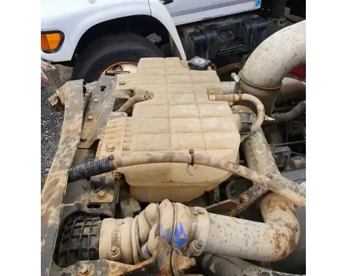 Peterbilt 384 Radiator Overflow Bottle