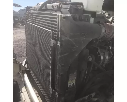 Peterbilt 384 Radiator