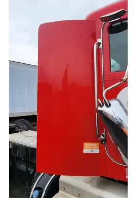 Peterbilt 384 Side Fairing