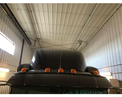 Peterbilt 384 Wind Deflector