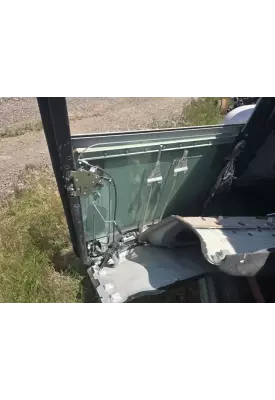 Peterbilt 384 Windshield Glass