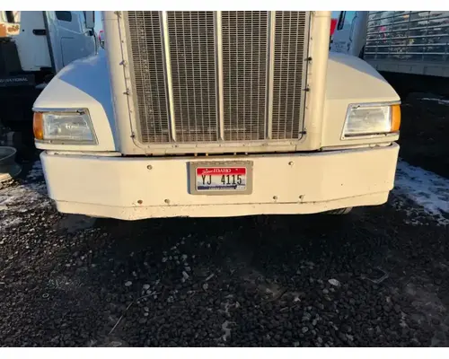 Bumper Assembly, Front Peterbilt 385 Holst Truck Parts