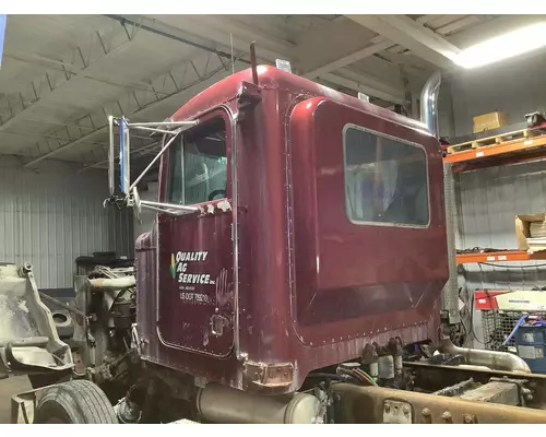 Peterbilt 385 Cab Assembly