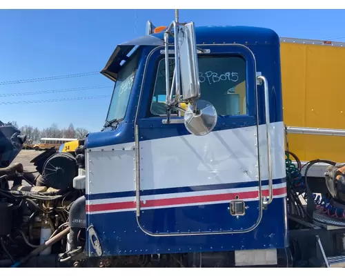 Peterbilt 385 Cab Assembly