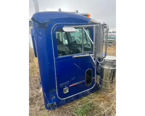 Peterbilt 385 Cab