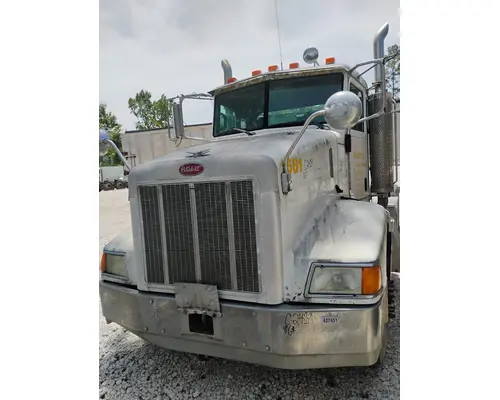 Cab PETERBILT 385 Crj Heavy Trucks And Parts