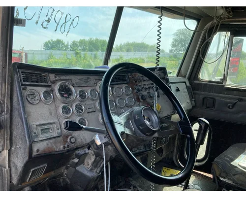Dash Assembly Peterbilt 385 Vander Haags Inc DM
