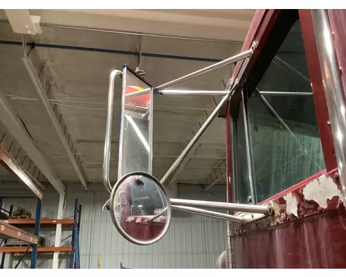 Peterbilt 385 Door Mirror