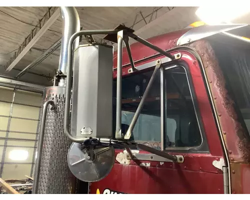 Peterbilt 385 Door Mirror