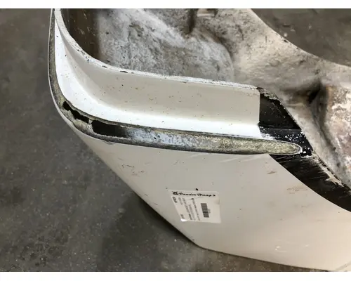 Peterbilt 385 Fender