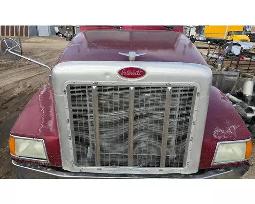 Hood PETERBILT 385 ReRun Truck Parts