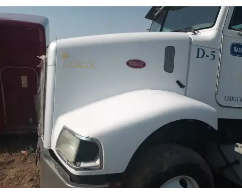 Peterbilt 385 Hood