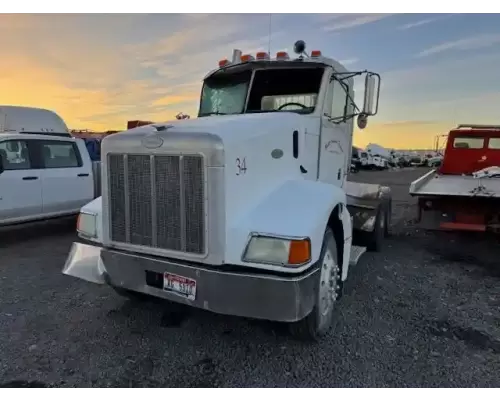 Peterbilt 385 Hood