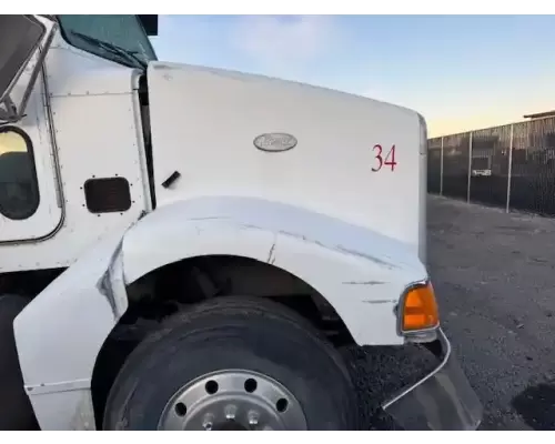 Peterbilt 385 Hood