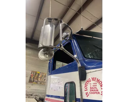 Peterbilt 385 Mirror (Side View)