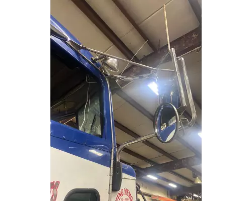 Peterbilt 385 Mirror (Side View)