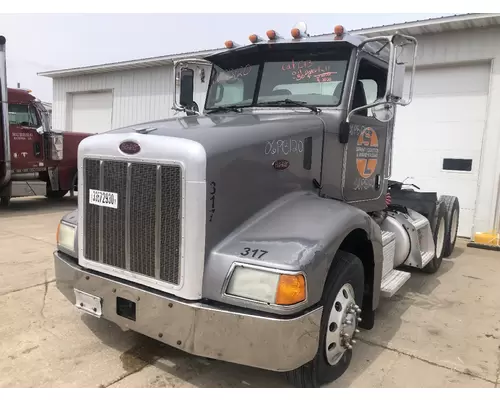Peterbilt 385 Parts Unit