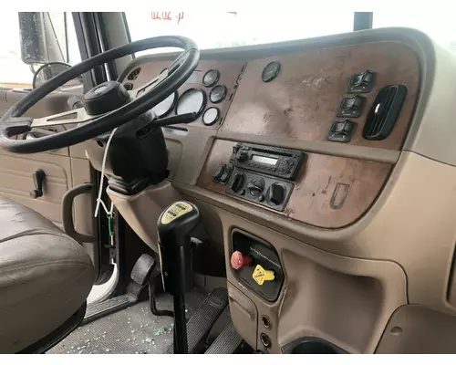 Peterbilt 385 Parts Unit