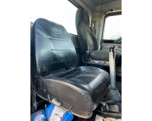 Seat, Front Peterbilt 385 Holst Truck Parts