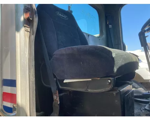 Seat, Front Peterbilt 385 Vander Haags Inc Col