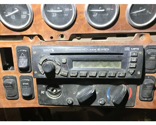 Radio Peterbilt 386 Vander Haags Inc SF