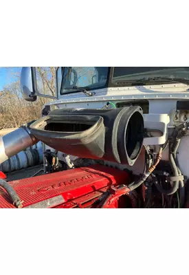 Peterbilt 386 Air Cleaner