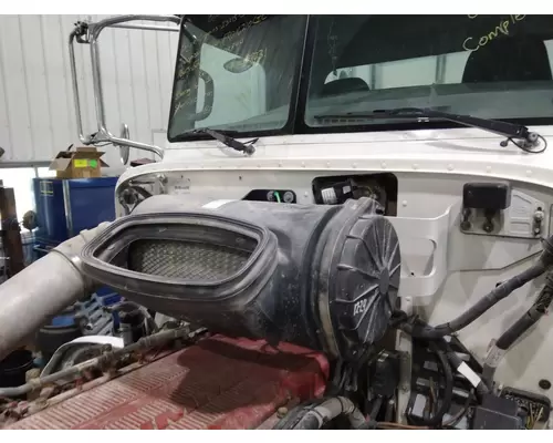 Air Cleaner PETERBILT 386 LKQ Thompson Motors - Wykoff