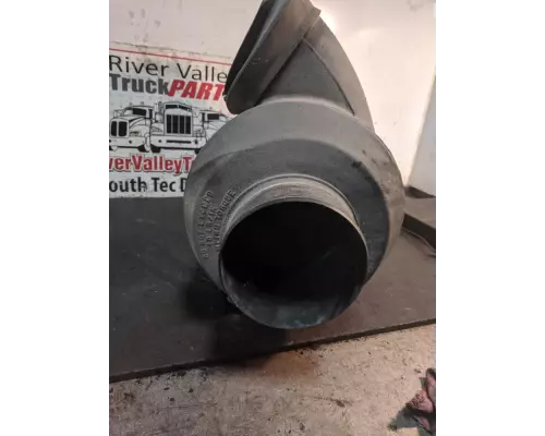 Peterbilt 386 Air Cleaner