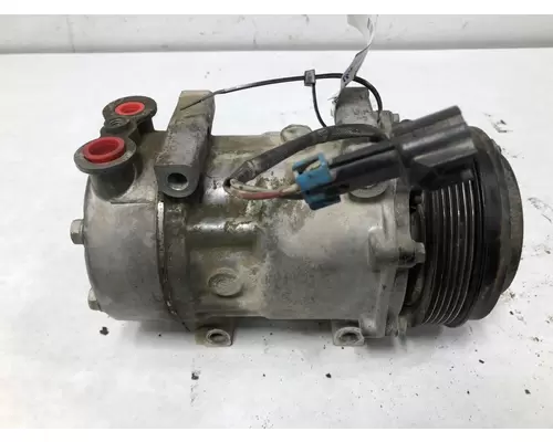 Peterbilt 386 Air Conditioner Compressor