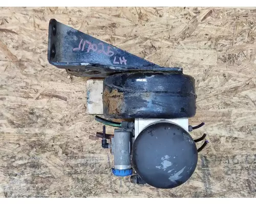 Peterbilt 386 Air Drier