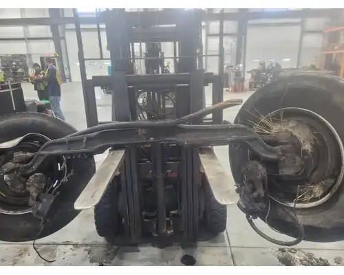 Peterbilt 386 Axle Assembly, Front (Steer)