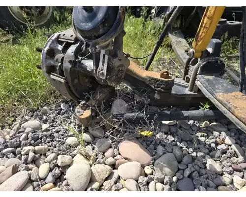 Peterbilt 386 Axle Assembly, Front (Steer)
