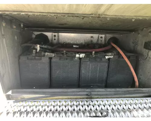 Peterbilt 386 Battery Box