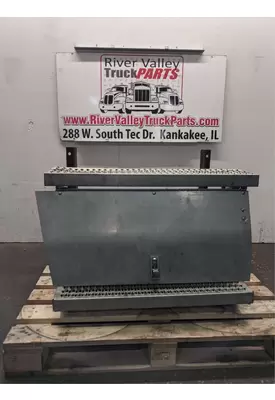 Peterbilt 386 Battery Box