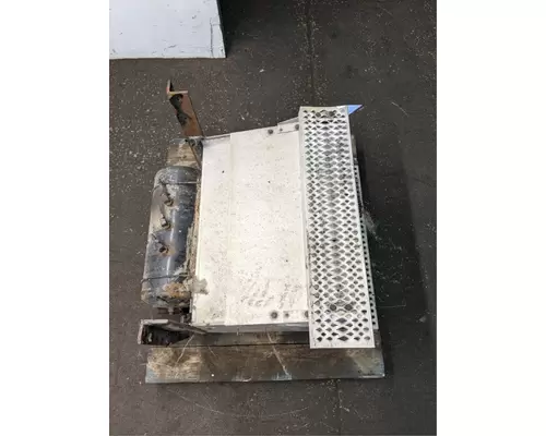 Peterbilt 386 Battery Box