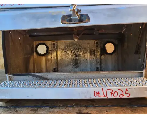 Peterbilt 386 Battery Box