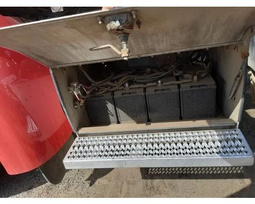 Battery Box PETERBILT 386 GECO - Dinuba