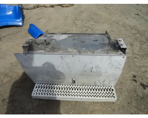 Battery Box PETERBILT 386 Sam's Riverside Truck Parts Inc